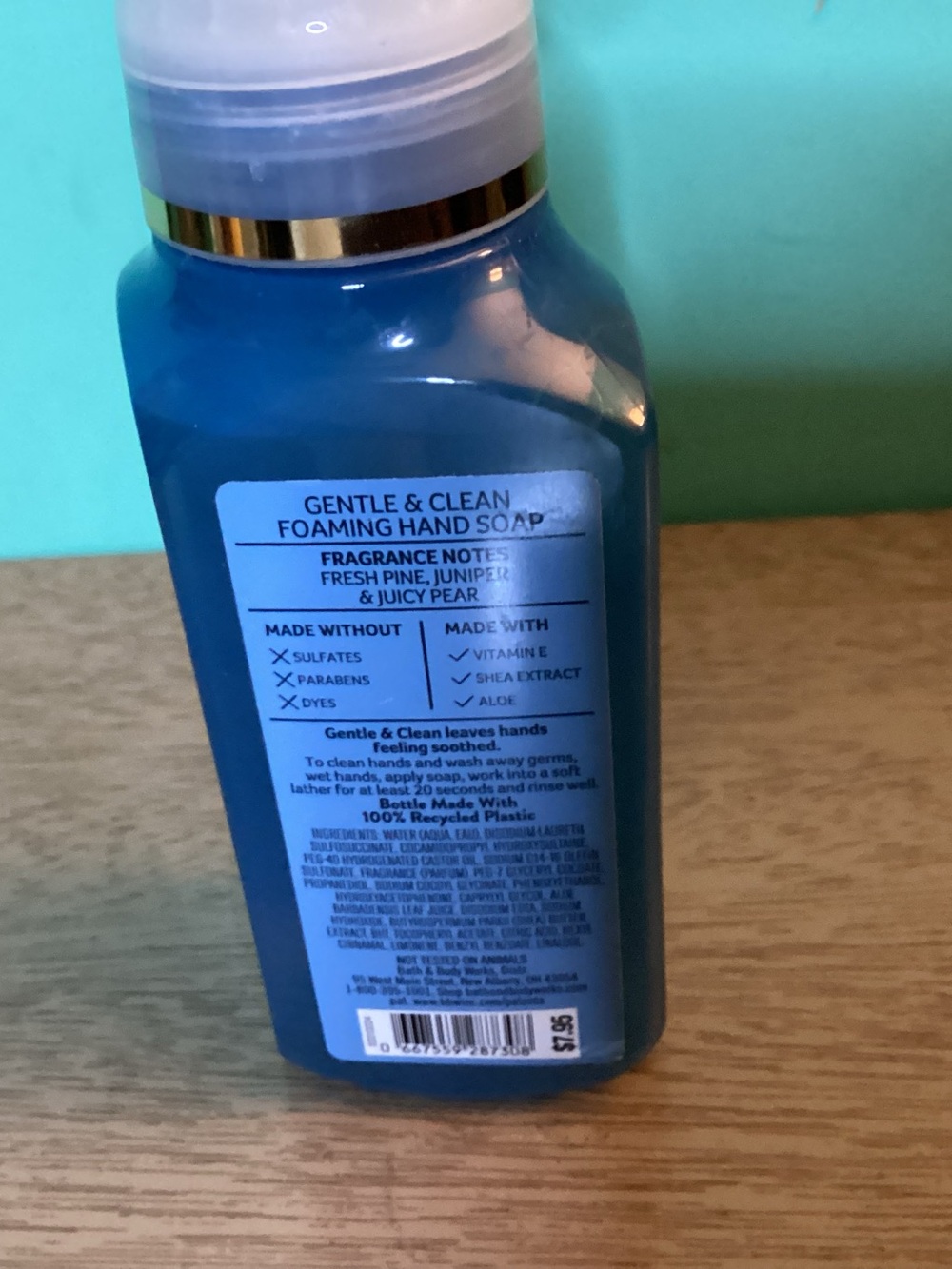Flawed White Barn Crisp Morning Air Hand Soap - Picture 5 of 5